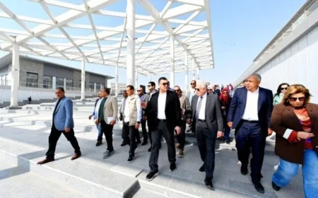 تفقد وزير الإسكان ومستشار رئيس الجمهورية حدائق تلال الفسطاط على مساحة 500 فدان في قلب القاهرة التاريخية