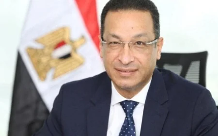 اكتشف من هو رأفت هندي وزير الاتصالات الجديد بخبرة ثلاثين عامًا في تعزيز بنية مصر الرقمية