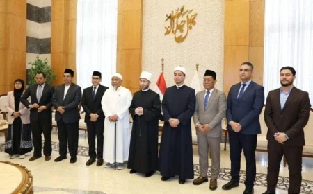 وزير الأوقاف يجتمع بأساتذة وأئمة من المعاهد والجامعات لتعزيز التعاون الديني والأكاديمي