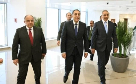 مدبولي يشكر موظفي مجلس الوزراء بعد أدائه اليمين الدستورية تقديراً لجهودهم المتميزة