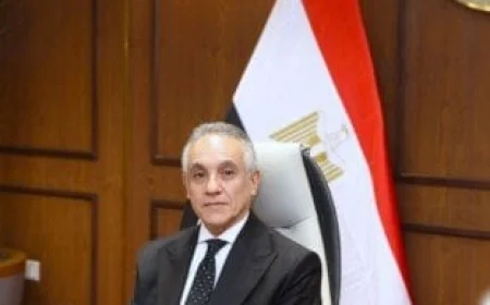 وزير العدل يباشر مهامه بعد أداء اليمين الدستورية في مقر الوزارة