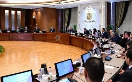 رئيس الوزراء يعزز الشفافية في العلاقة مع الإعلام والصحفيين