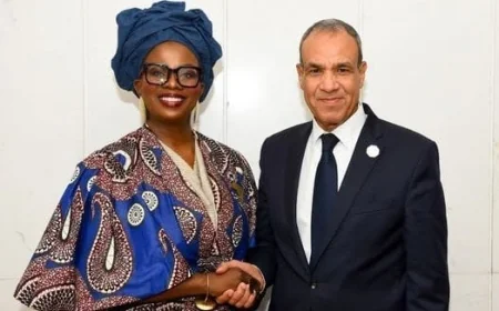 وزير الخارجية يؤكد أهمية مشروع الربط الملاحي بين بحيرة فيكتوريا والبحر المتوسط لمصر