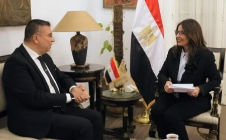 وزيرة الثقافة تؤكد أهمية التعاون مع دول التعاون الإسلامي لتعزيز دور مصر على الساحة الدولية
