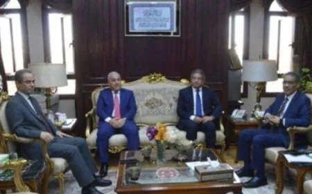 اجتماع رباعي بقيادة ضياء رشوان لمناقشة تطوير الأداء المهني في الإعلام وتعزيز جودة العمل الصحفي