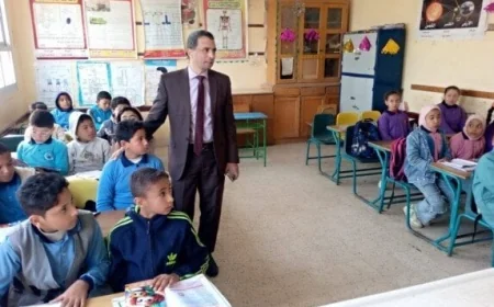 تفقد مدارس الرياض في كفر الشيخ لتعزيز انضباط الدراسة ومتابعة انتظام الطلاب