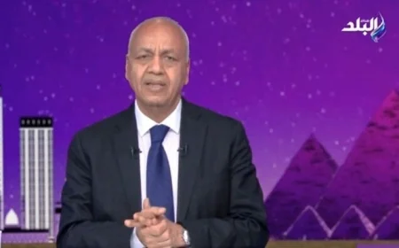 مصطفى بكري يؤكد أن الحاجة فرحانة أم الفدائيين ستبقى خالدة في قلوب المصريين