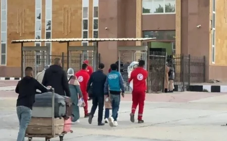 معبر رفح يفتح أبوابه لاستقبال فلسطينيين جدد عائدين إلى قطاع غزة