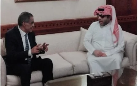 ضياء رشوان وتركي آل الشيخ في القاهرة يؤكدان على تعزيز وحدة المصير والتقارب بين الشعبين المصري والسعودي