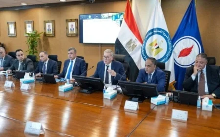 المهندس كريم بدوي يوافق على الموازنات الاستثمارية لشركتي التعاون للبترول وأسيوط للتكرير
