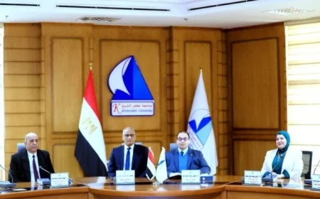 جامعة كفر الشيخ تكشف عن استراتيجيتها المستقبلية وخطط التطوير بحضور محافظ الإقليم