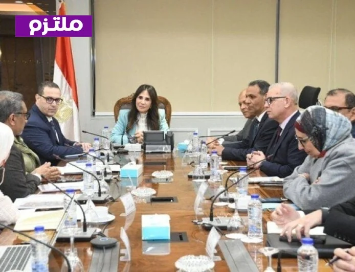 وزيرة الإسكان تناقش مبيعات وتسويق مشاريع المدن الجديدة مع مسؤولي شركة توريك