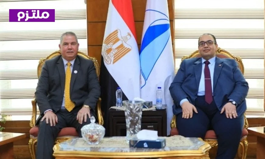 رئيس جامعة كفر الشيخ يستعرض فرص التعاون مع رئيس جامعة سمنود التكنولوجية