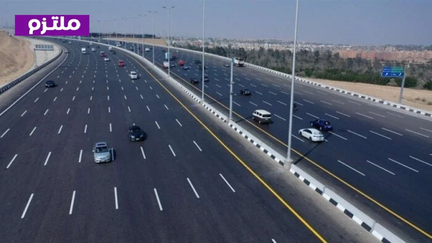 الطريق الإقليمي بالمنوفية يستأنف حركة السيارات بعد تحسن الرؤية الجوية