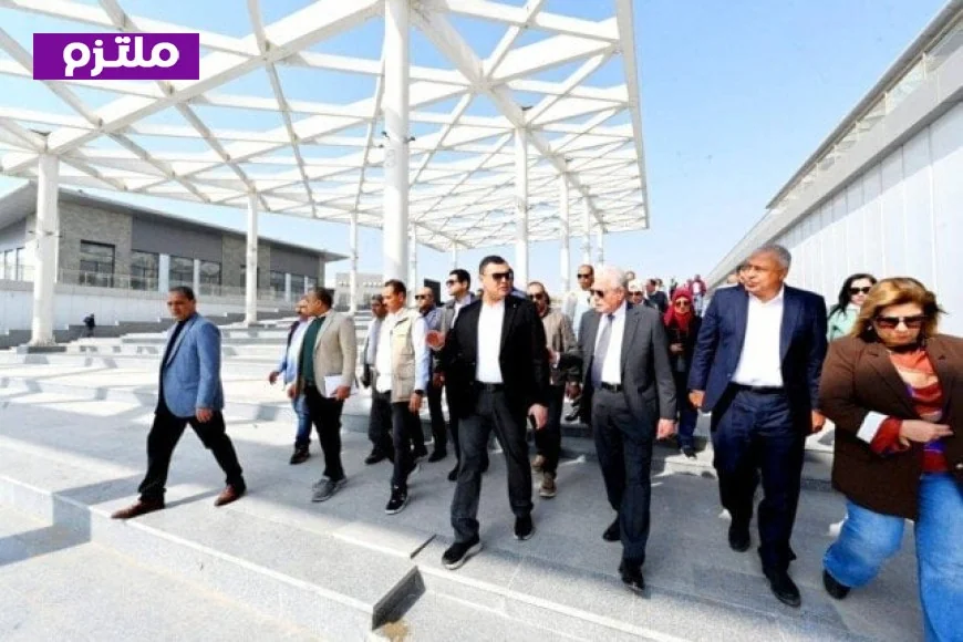 تفقد وزير الإسكان ومستشار رئيس الجمهورية حدائق تلال الفسطاط على مساحة 500 فدان في قلب القاهرة التاريخية