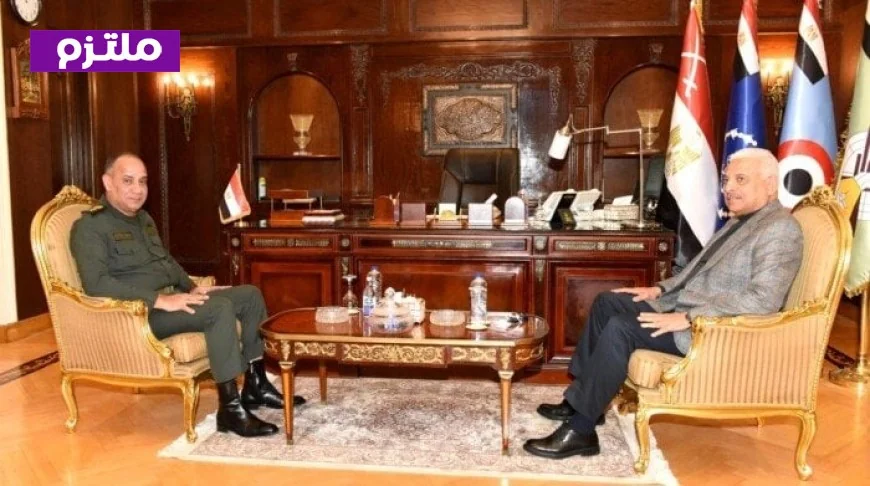 تسليم قيادة القوات المسلحة في مراسم تقليدية تعكس الأصالة العسكرية