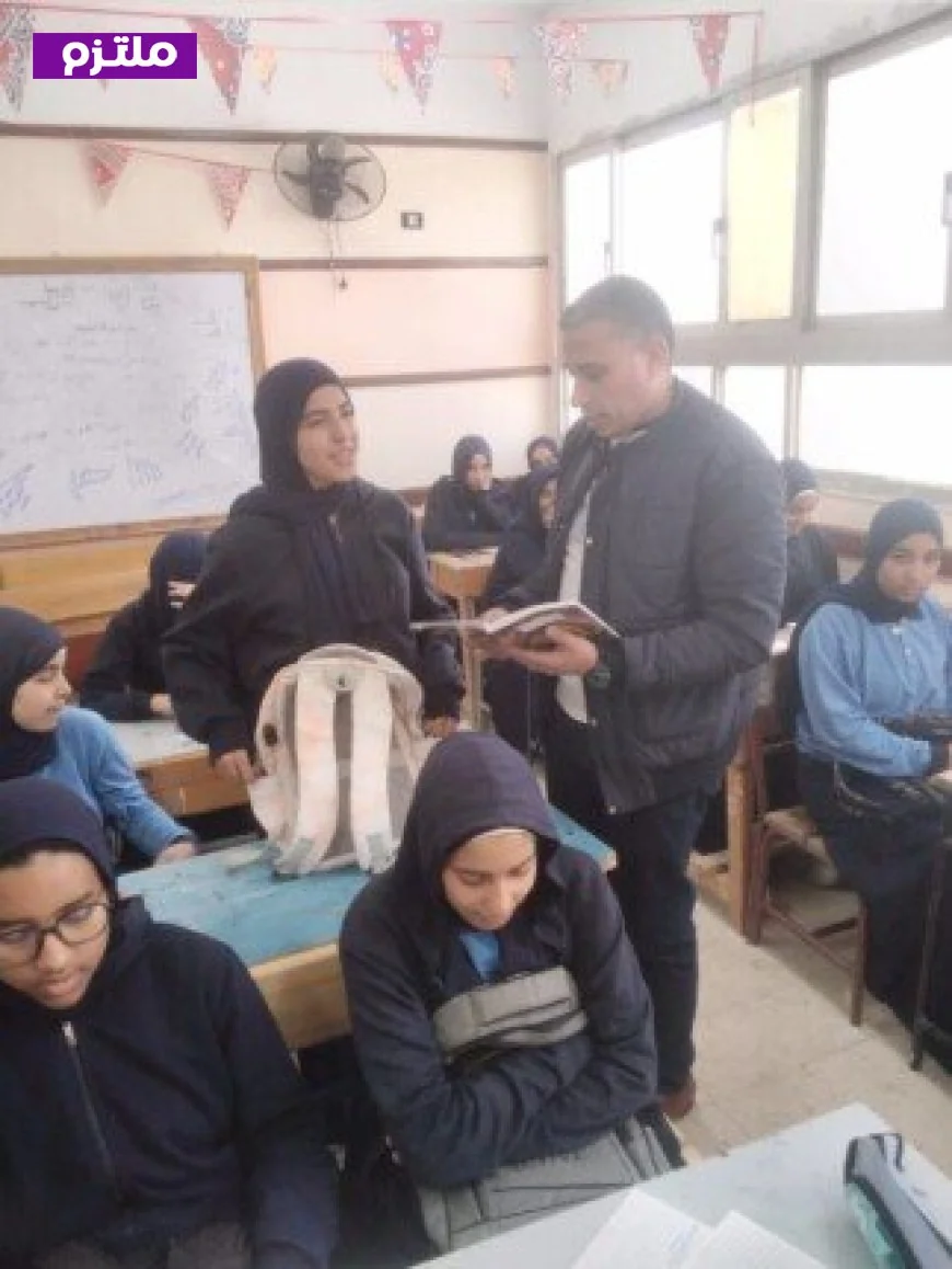 وكيل تعليم الجيزة يقوم بجولة مفاجئة لتفقد مدارس حدائق أكتوبر والشيخ زايد و6 أكتوبر