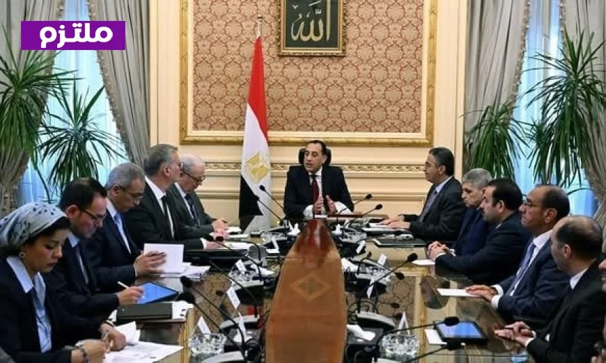 رئيس الوزراء يناقش توافر السلع الاستراتيجية في اجتماع هام