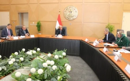 وزير الكهرباء يؤكد أهمية المتابعة الفورية لضمان استقرار الشبكة الموحدة وتغذية الكهرباء