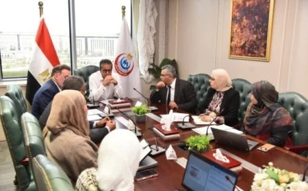 وزير الصحة يبرز أهمية الإسراع في إنجاز المشاريع القومية والتحول الرقمي لتعزيز الرعاية الصحية