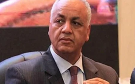 مصطفى بكري يقدّم تعازيه لسفير السودان في مصر بعد فقدان شقيقه