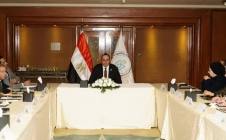 تأمين علاجات الأمراض المزمنة وأدوية الغسيل الكلوي والأورام وفق توجيهات الرئاسة