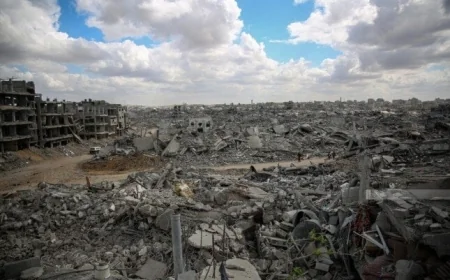 الرئيس السيسي والرئيس الفرنسي يؤكدان أهمية تنفيذ خطة قطاع غزة بالكامل