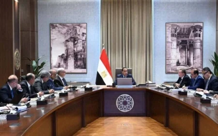 رئيس الوزراء يرصد آثار التصعيد العسكري في المنطقة وتأثيراته على سلاسل الإمداد العالمية