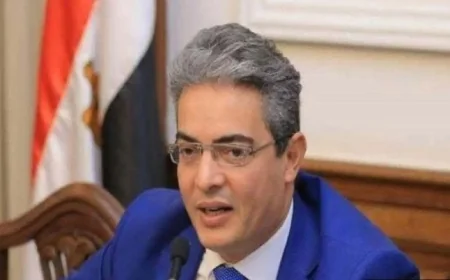 نقيب الإعلاميين يؤكد صعوبة السيطرة الكاملة على عالم السوشيال ميديا