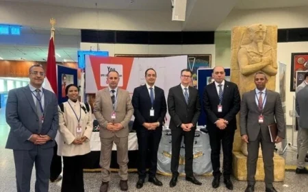 عمرو عثمان والسفير المصري في النمسا يطلقان معرض مكافحة الإدمان بالأمم المتحدة في فيينا
