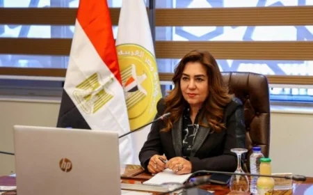 وزيرة التنمية المحلية تدعو إلى سرعة الاستجابة لشكاوى البيئة والإشغالات