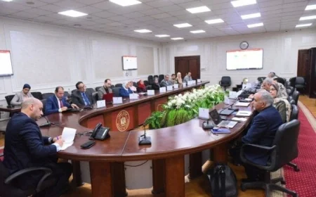 وزير العمل يعلن عن تحديث التصنيف المهني لتعزيز تأهيل الشباب للمنافسة في الأسواق العالمية