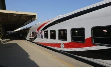 جدول مواعيد قطارات اليوم الأحد 15 مارس 2026 من قبلي إلى بحري