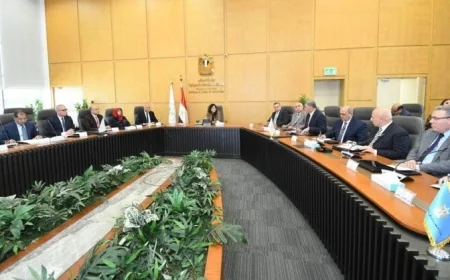 وزيرة الإسكان تراقب تقدم مشاريع مياه الشرب والصرف الصحي في البلاد