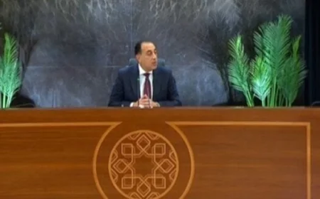 رئيس الوزراء يكشف عن تضاعف فاتورة استيراد المواد البترولية بسبب الحرب