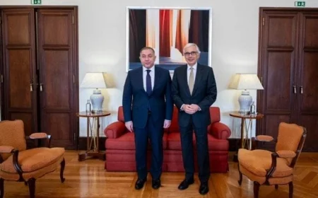 رئيس البرلمان البرتغالي يرحب بالسفير المصري في العاصمة لشبونة