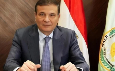 وزير الزراعة يراقب تقارير غرف العمليات والأنشطة الميدانية في ثالث أيام العيد