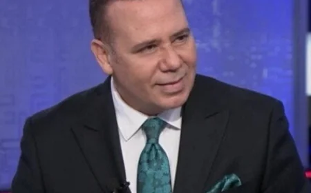 مصطفى بكري ينعي وفاة نجل الإعلامي محمود الورواري بشعور عميق من الحزن