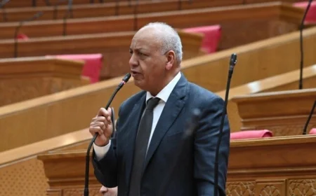 مصطفى بكري يبرز رؤية الرئيس السيسي المتوازنة في مواجهة الأزمات من خلال تحركاته السياسية