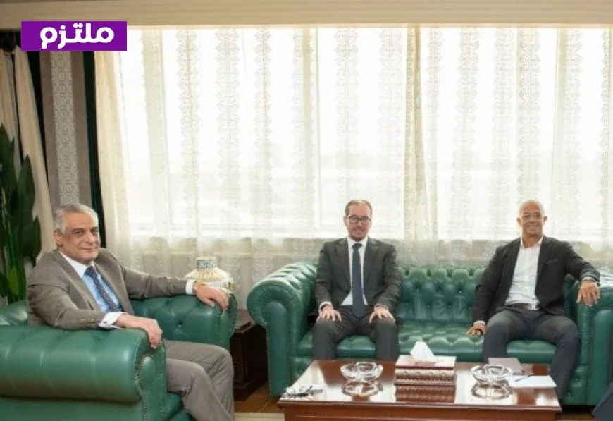 جمبلاط يؤكد أهمية جذب الاستثمارات وتعزيز التصنيع المحلي في المرحلة القادمة