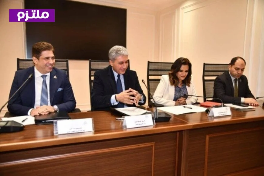 وزير السياحة يؤكد على جهود الوزارة في تطوير كافة المنتجات السياحية المتاحة