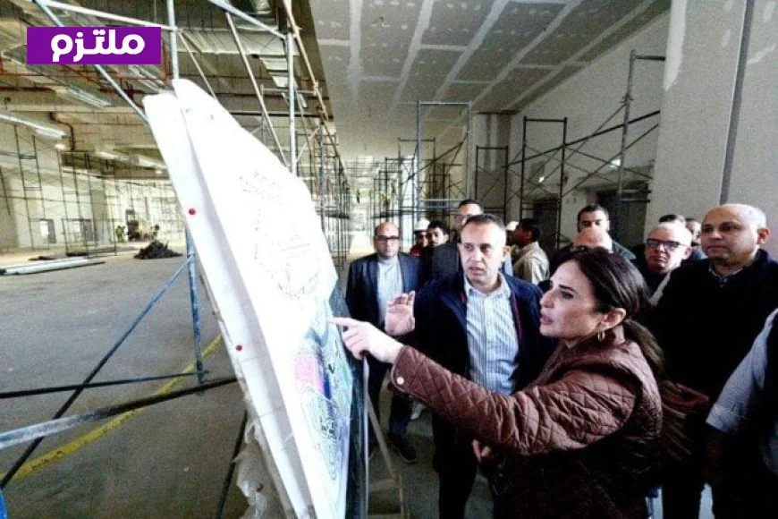 وزيرة الإسكان تستكشف مركز المؤتمرات والمعارض وأبراج وبحيرات الداون تاون في العلمين الجديدة