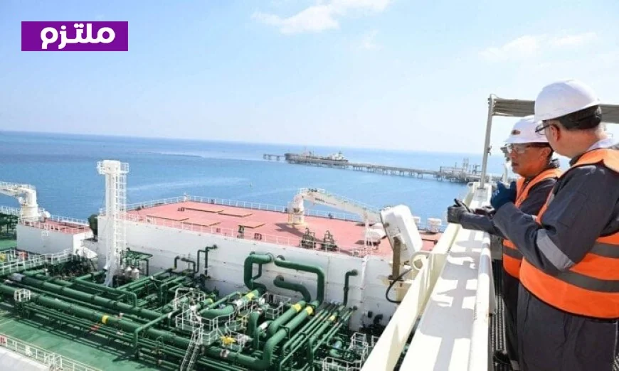 مدبولي يقوم بجولة تفقدية لمحطة تداول وتخزين البترول والغاز في ميناء سوميد