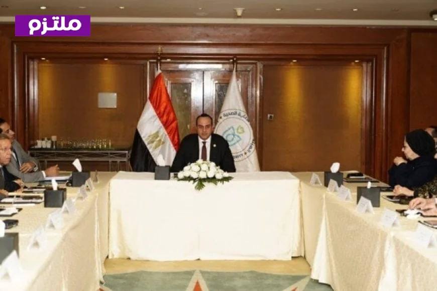 تأمين علاجات الأمراض المزمنة وأدوية الغسيل الكلوي والأورام وفق توجيهات الرئاسة