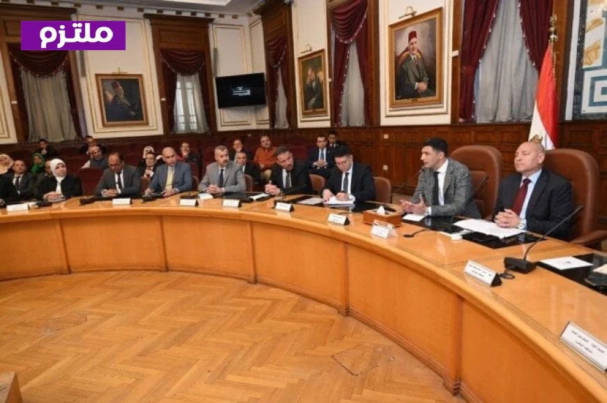 وزير الصناعة يؤكد أهمية دعم الدولة لمنطقة شق الثعبان كأحد أبرز المعالم الصناعية في مصر