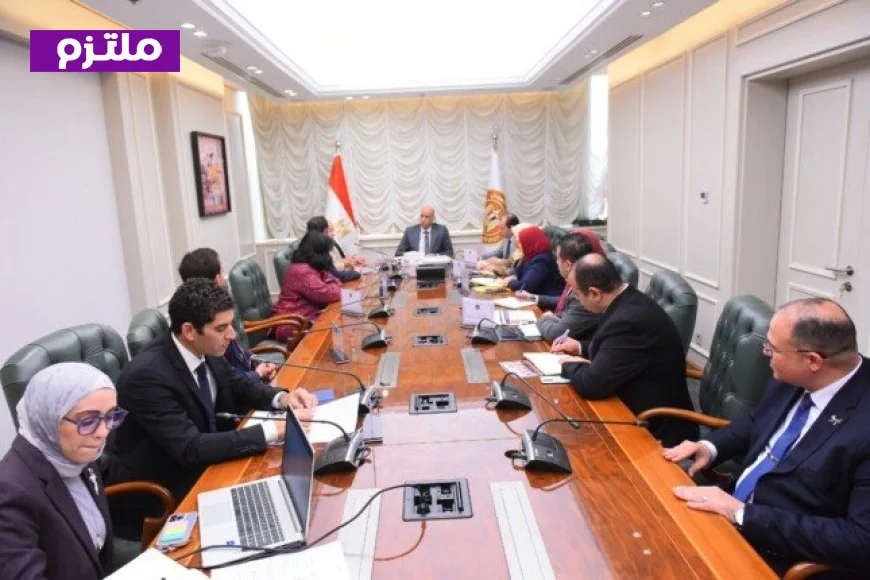 وزير العمل يدعو لتشكيل لجنة مشتركة مع شغلني لتعزيز التدريب والتوظيف