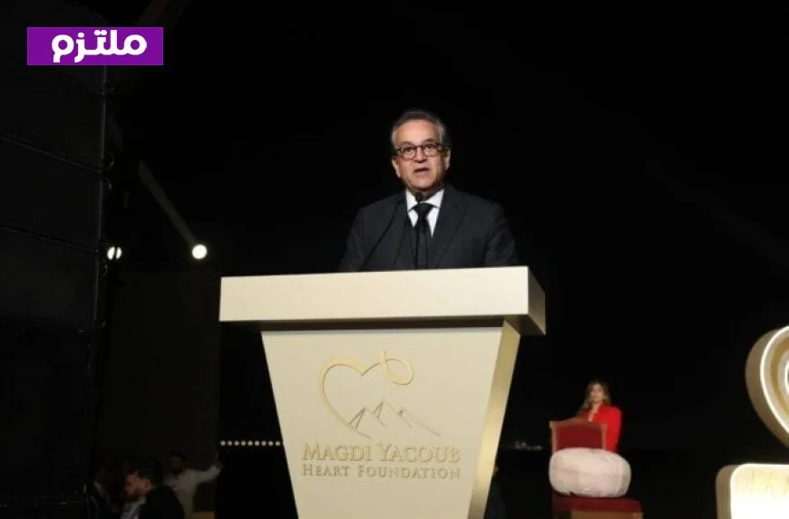 وزير الصحة يثني على إنجازات مجدي يعقوب في تحسين خدمات الرعاية القلبية