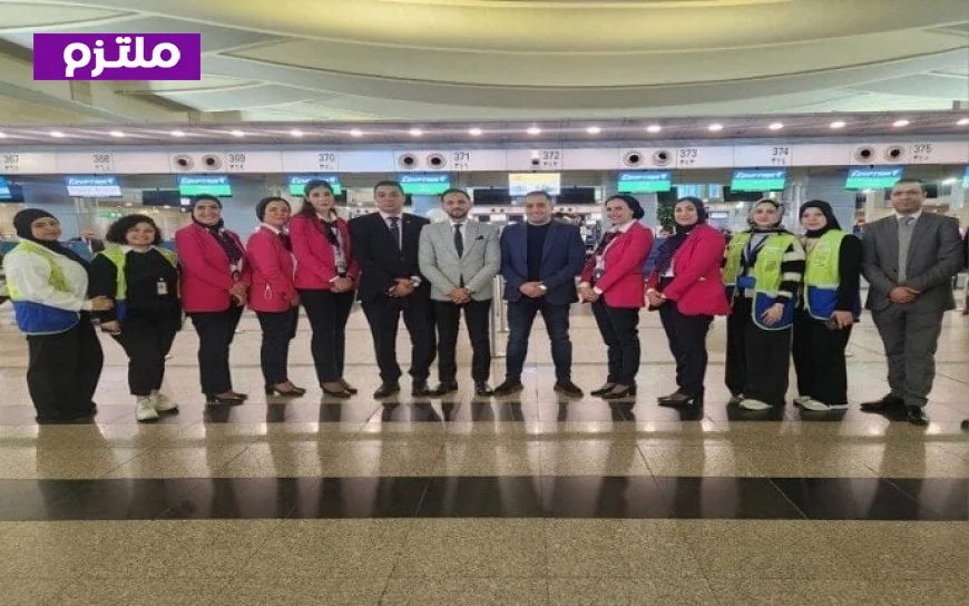 مطار القاهرة ينشر أجواء عيد الفطر السعيد بين الركاب والعاملين