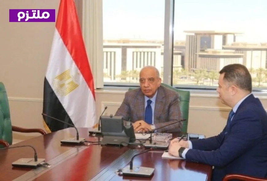 وزير الكهرباء يكشف عن تكليف رئاسي لتبني الطاقة المتجددة والنظيفة في مصر