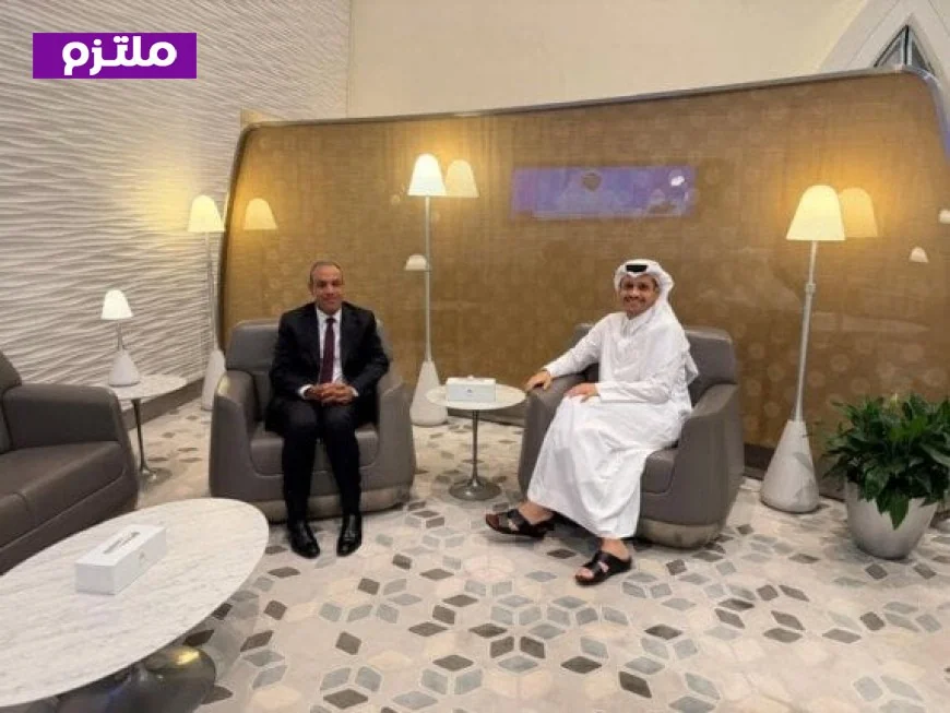 وزير الخارجية يناقش جهود الوساطة مع رئيس الوزراء القطري في الدوحة لخفض التصعيد
